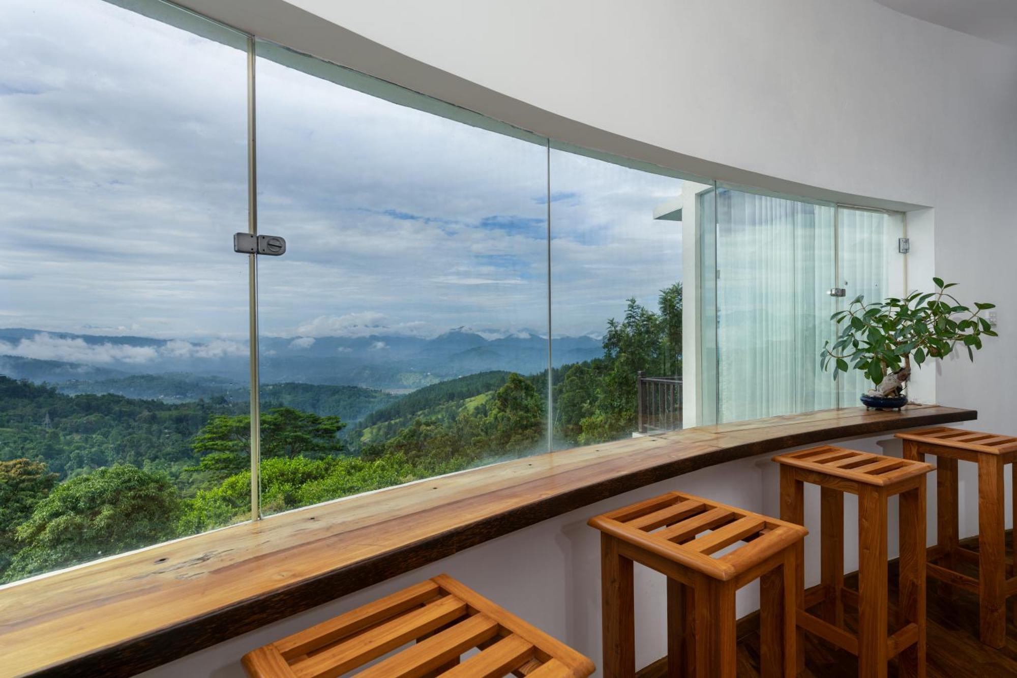 Villa Vajrapani Kandy Esterno foto