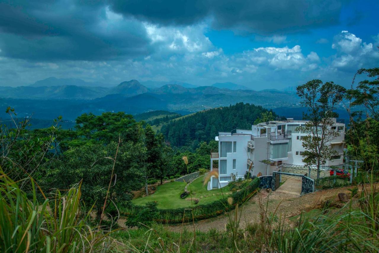 Villa Vajrapani Kandy Esterno foto
